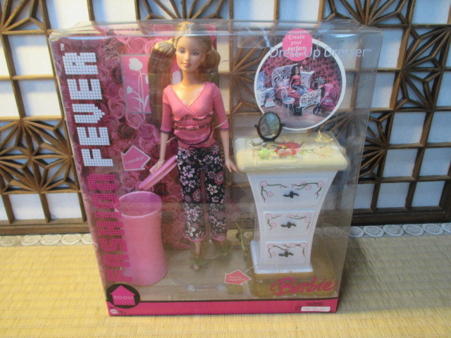 人気定番，限定SALE 《和》Barbie バービー人形 Fashion Fever Room 未