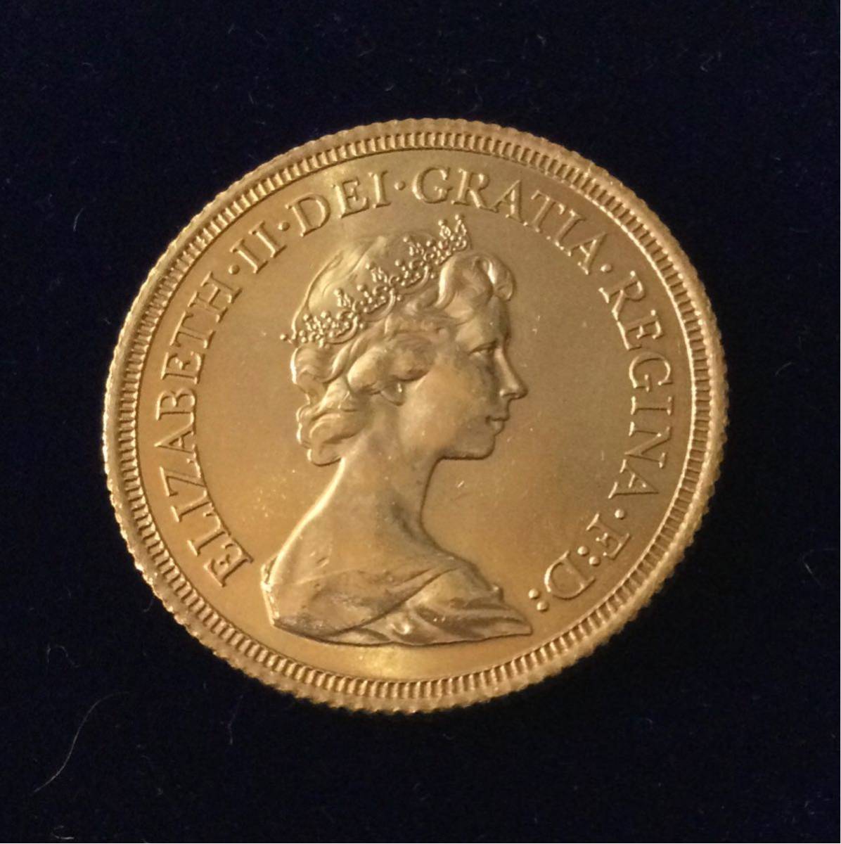 エリザベス Ⅱ 世・英国 1 ソブリン22金貨/[ 7.9 g ] 1978年 / ヤングヘッド・アンティ-