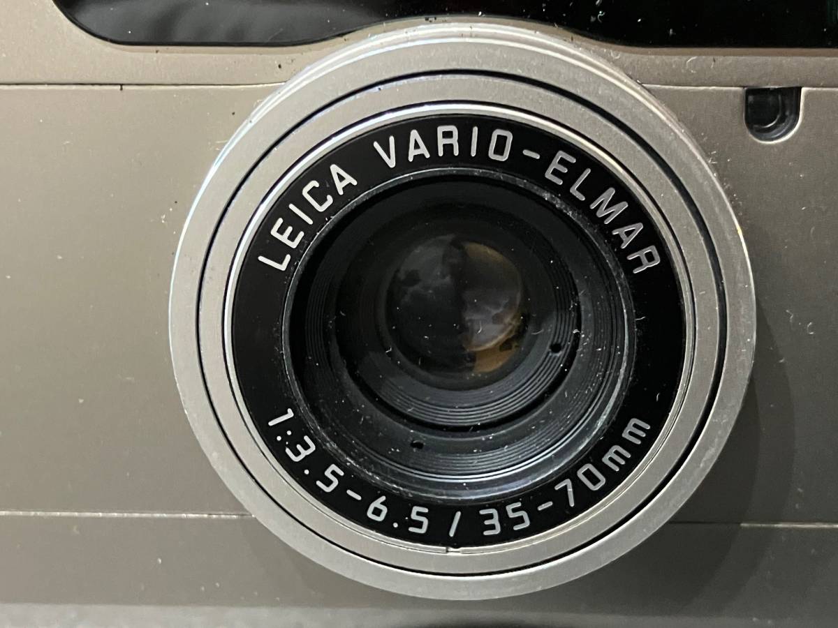 Leica Minilux Film Zoom Camera - 35-70mm Vario-Elmar 1:3.5 Silver