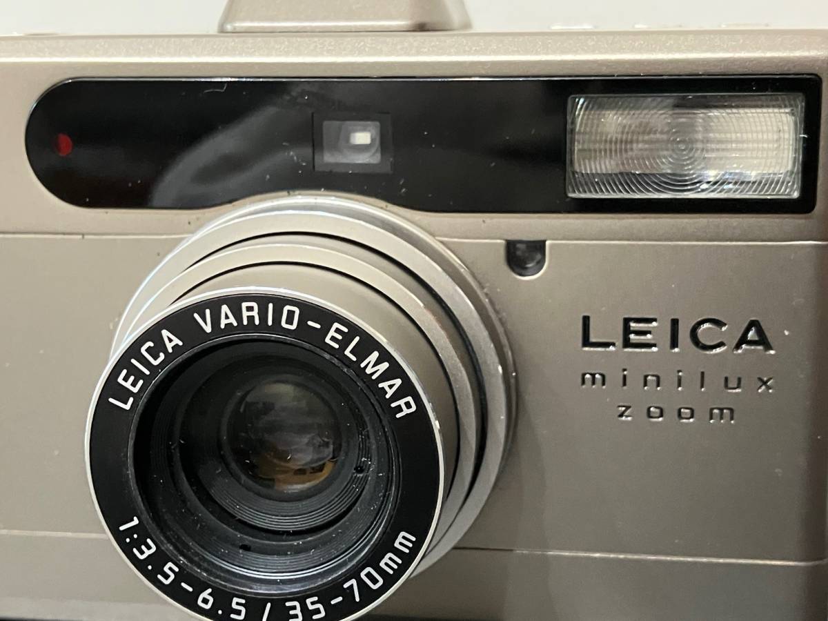 Leica Minilux Film Zoom Camera - 35-70mm Vario-Elmar 1:3.5 Silver
