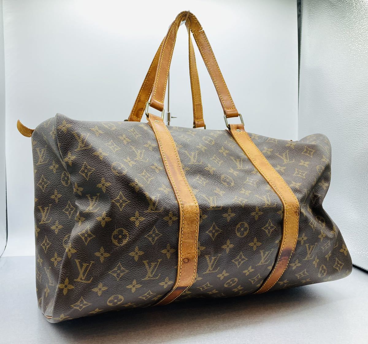 i31 必見！ LOUIS VUITTON ルイヴィトン モノグラム キーポル45 