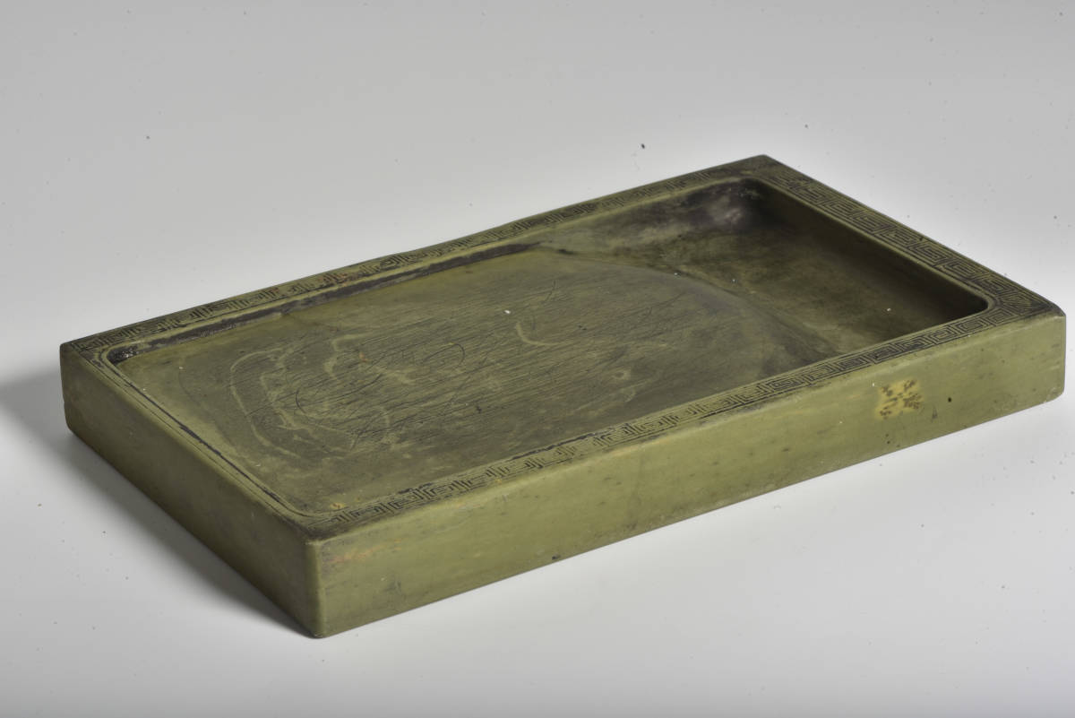中国硯・緑端渓硯・箱付・書道具・唐物・13.8×22.5×h2.6cm 治中国古玩