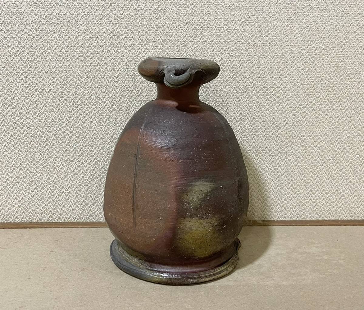 小西陶蔵 備前花入 共箱 栞 備前焼 小西陶蔵 花入 窯変 共箱 共布