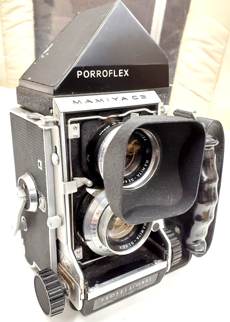☆MAMIYA/マミヤ C3 PROFESSIONAL グリップ付 二眼レフ＋MAMIYA-SEKOR