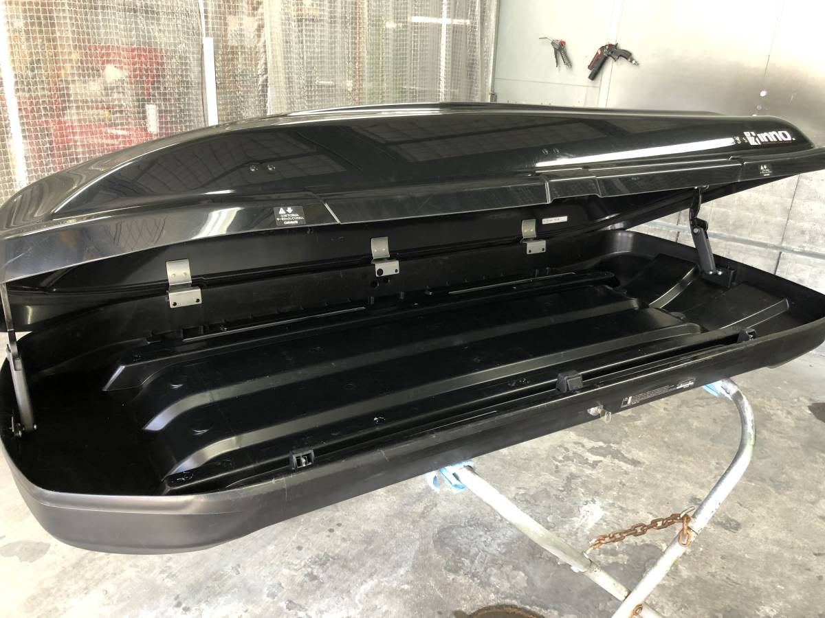 広島県から出品！INNOイノー ルーフボックスBRQ33ブラック キャンプや 