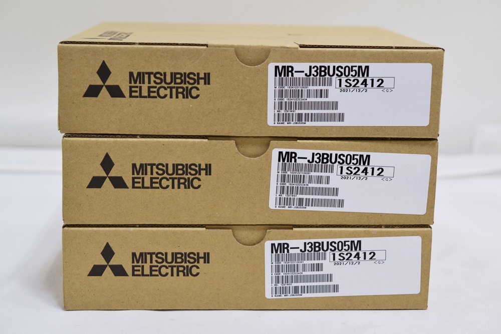 超激得，本物保証 三菱電機 SSCNETⅢケーブル MR-J3BUS05M &times;3個セット(その他)｜売買されたオークション情報、yahooの商品情報をアーカイブ公開 - オークファン その他