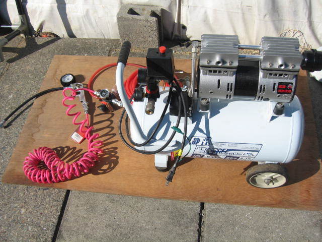 ★手渡し限定 高儀 アースマン 静音オイルレス エアーコンプレッサー ACP-150SL ホース/取説/他附属あり