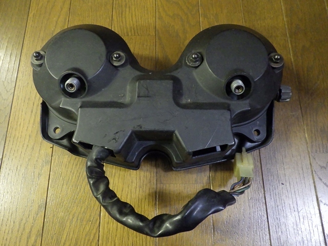 CB750F RC04 - スピードメーター 当時物 ジャンク品 純正メータ 絶版