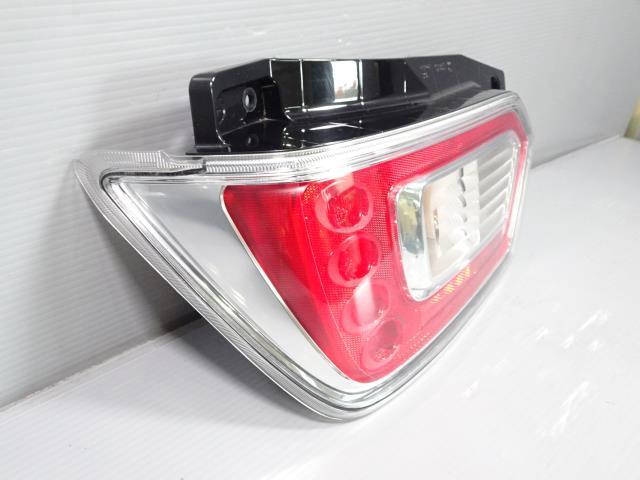 ワゴンR 5AA-MH95S 左 テール ランプ ライト レンズ ZSF イチコー