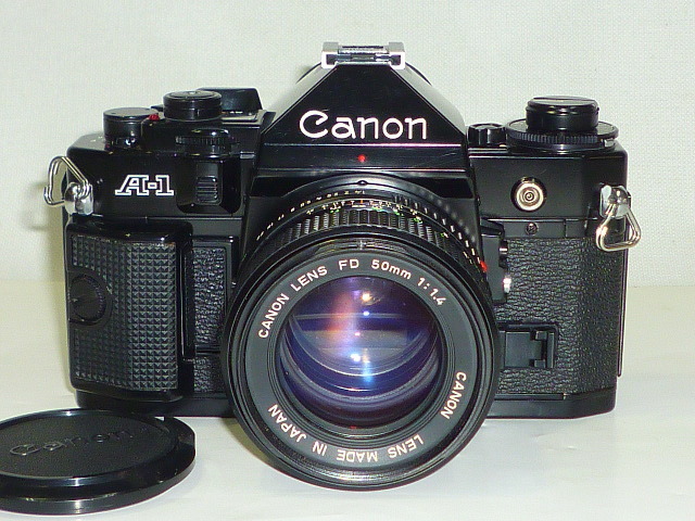 Canon 50mm A-1 f⁄1.4 FD Lens + AE-1 Film | with Manual