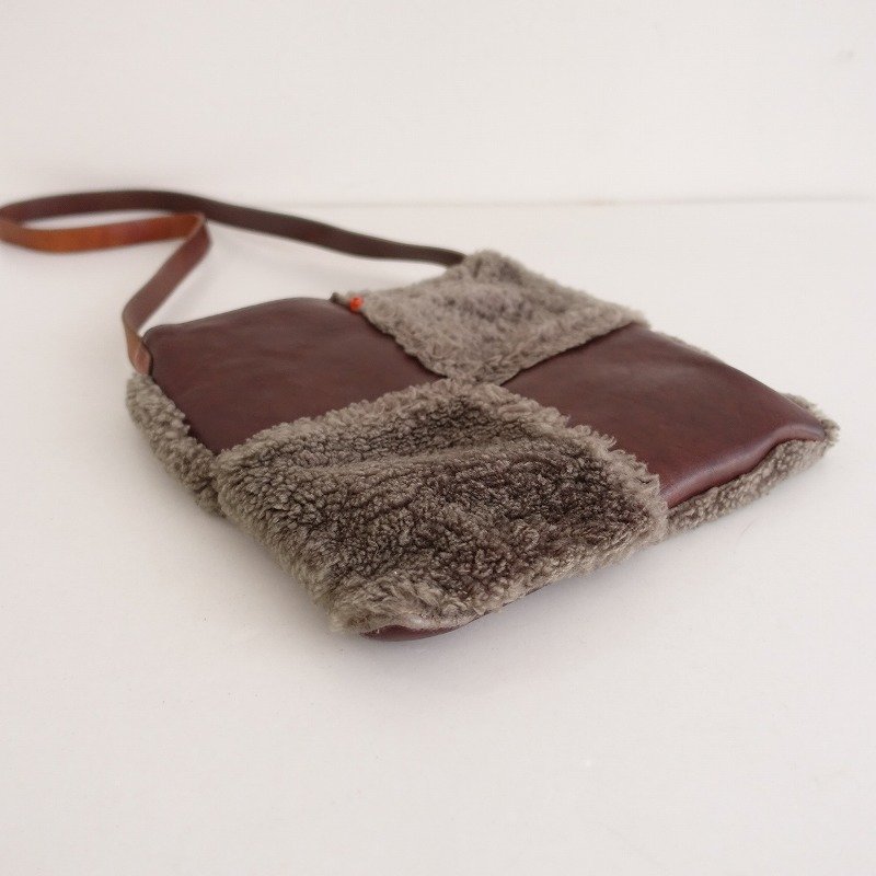 アンリークイール HENRY CUIR *レザー×ボアショルダーバッグ*かばんサコッシュ斜め掛け1022(ba10-2210-147)【20K22】 HENRY CUIR アンリークイール アンリークイール&frasl;ショルダーバッグ&frasl;ダークブラウン&frasl;レザーの買取 ナチュラルブランド宅配買取専門店 アンリークイール（バッグ｜バッグ・小物・ブランド