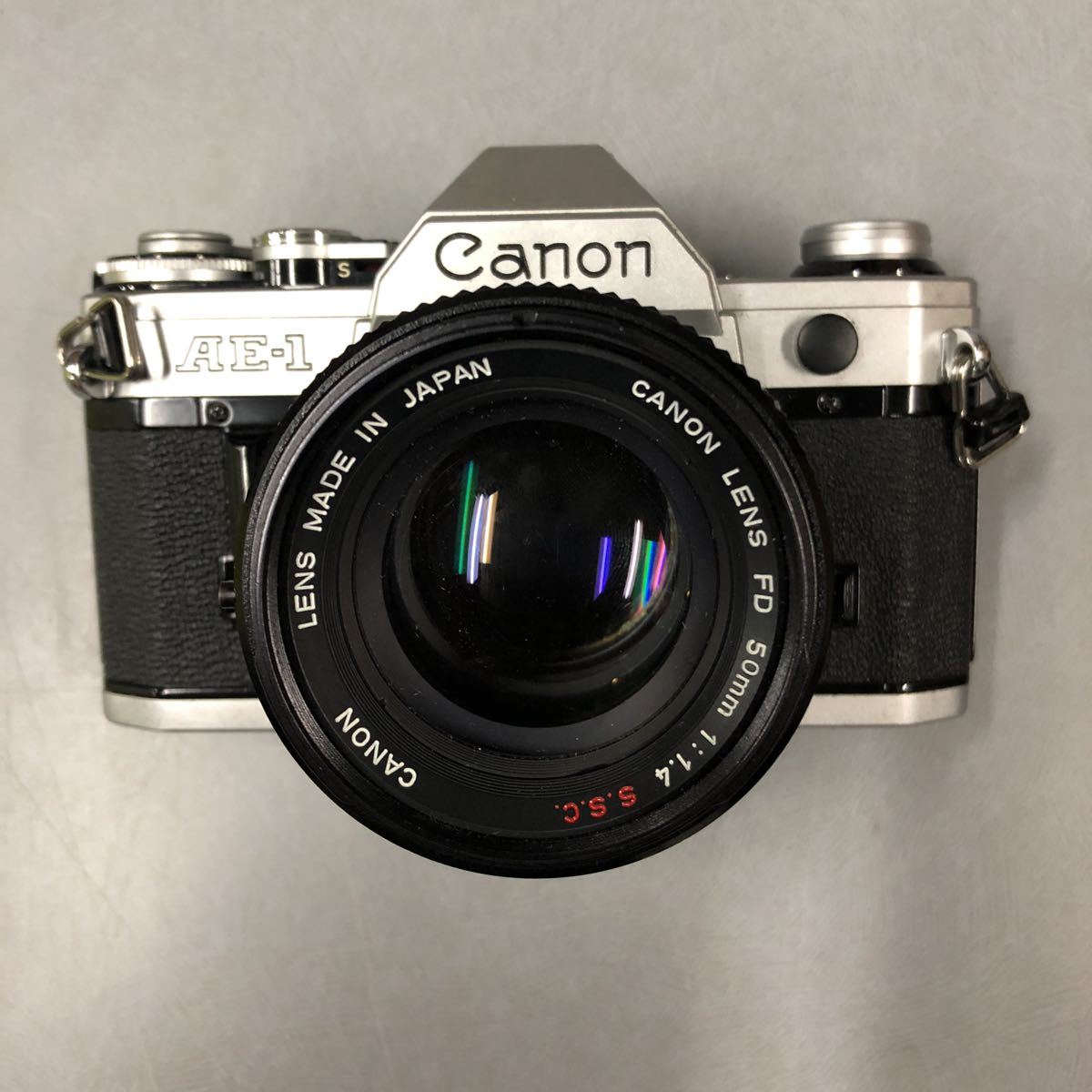 オンライン販促品 Canon AE-1 キャノン 一眼レフフィルムカメラレンズ