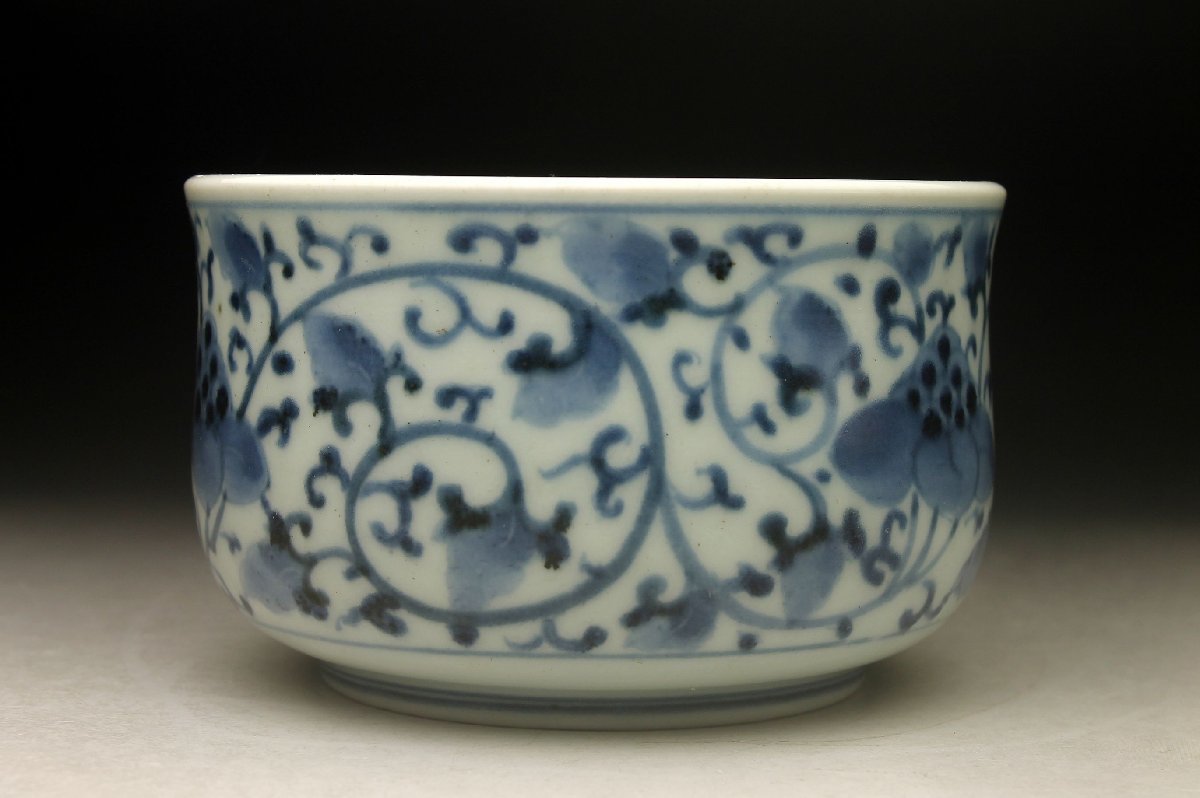 余韻】 江戸期 染付唐草牡丹文 茶碗☆無傷美品 時代物＜同梱可
