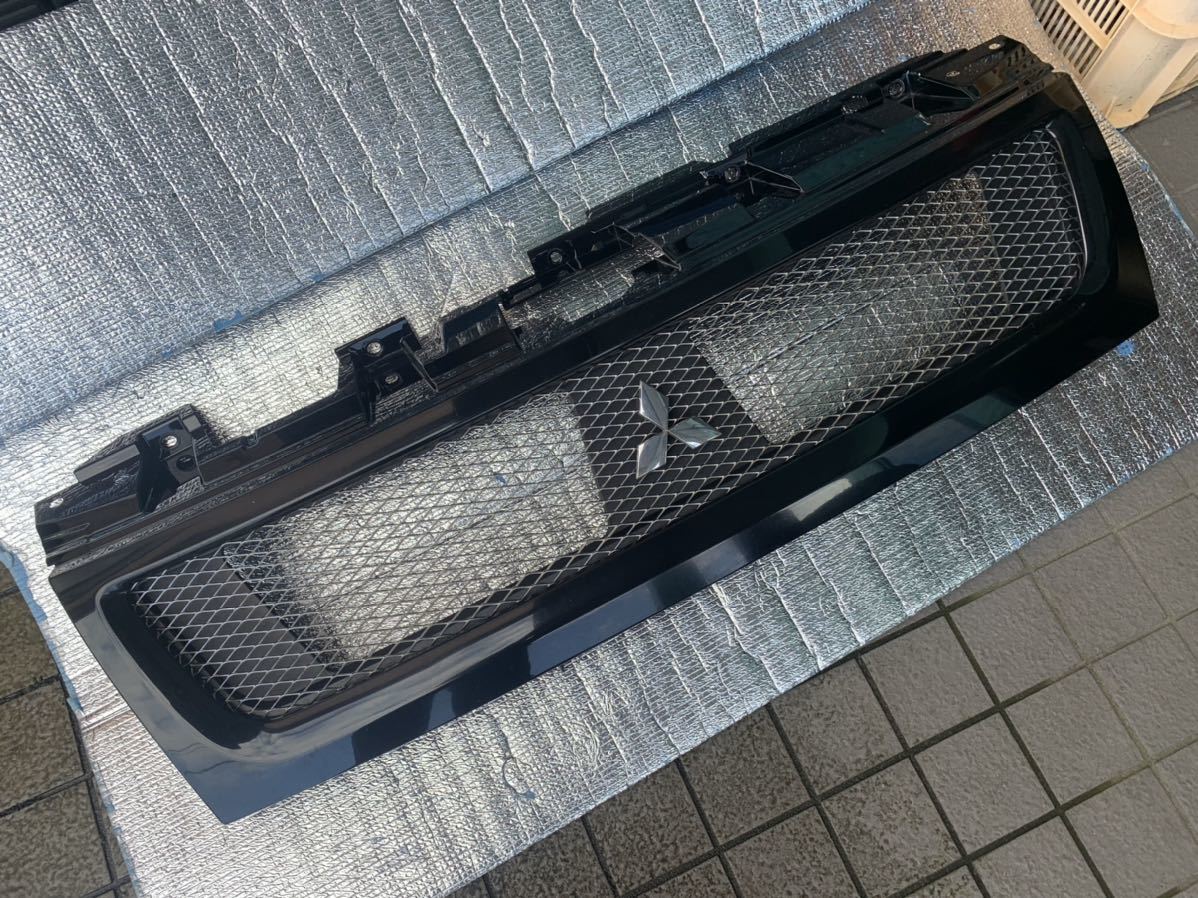 純正オプション フロントグリル　パジェロ V97 V98