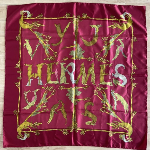 人気SALE，人気 タグ無 HERMES エルメス カレ90 スカーフ Alphabet