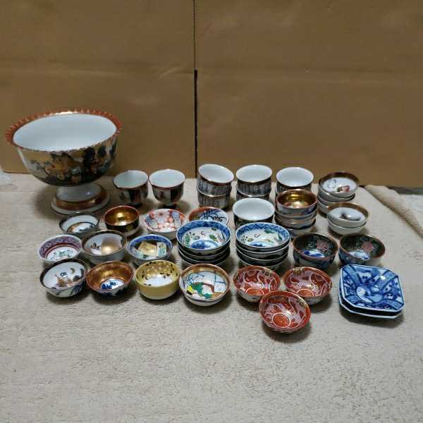 人気，新品 九谷焼 九谷 盃 お猪口 高盃 馬上盃 染付 色絵 赤絵 人物図 山水 青粒 金彩 など まとめて セット 中国 酒器 レトロ 当時物 食器 長期保管(酒器)｜売買されたオークション情報、yahooの商品情報 九谷