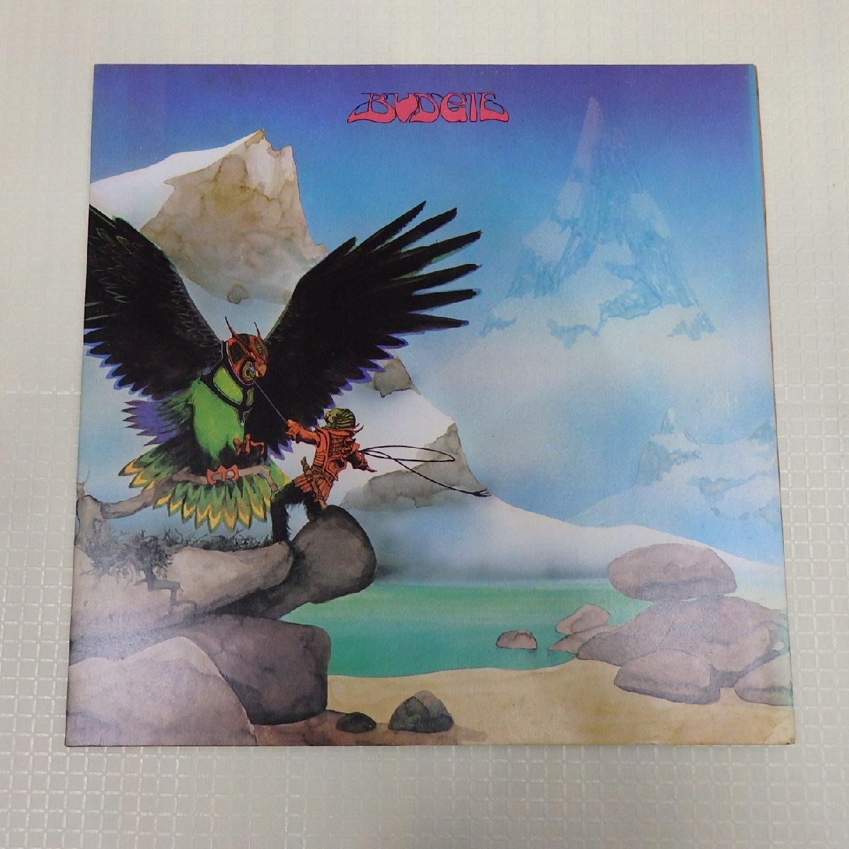  LPレコード BUDGIE NEVER TURN YOUR BACK ON A FRIEND UK盤(一般)｜売買されたオークション情報、yahooの商品情報をアーカイブ公開 - オークファン 一般