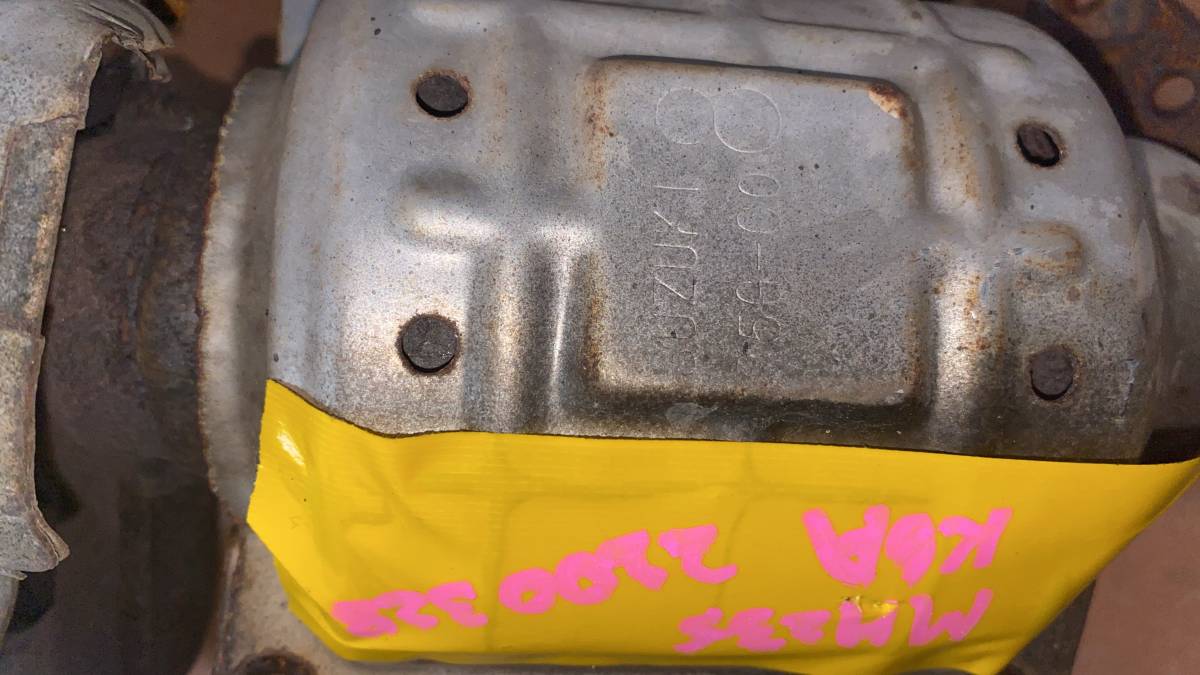 スズキ　ワゴンR MH21S 触媒 85G-C08