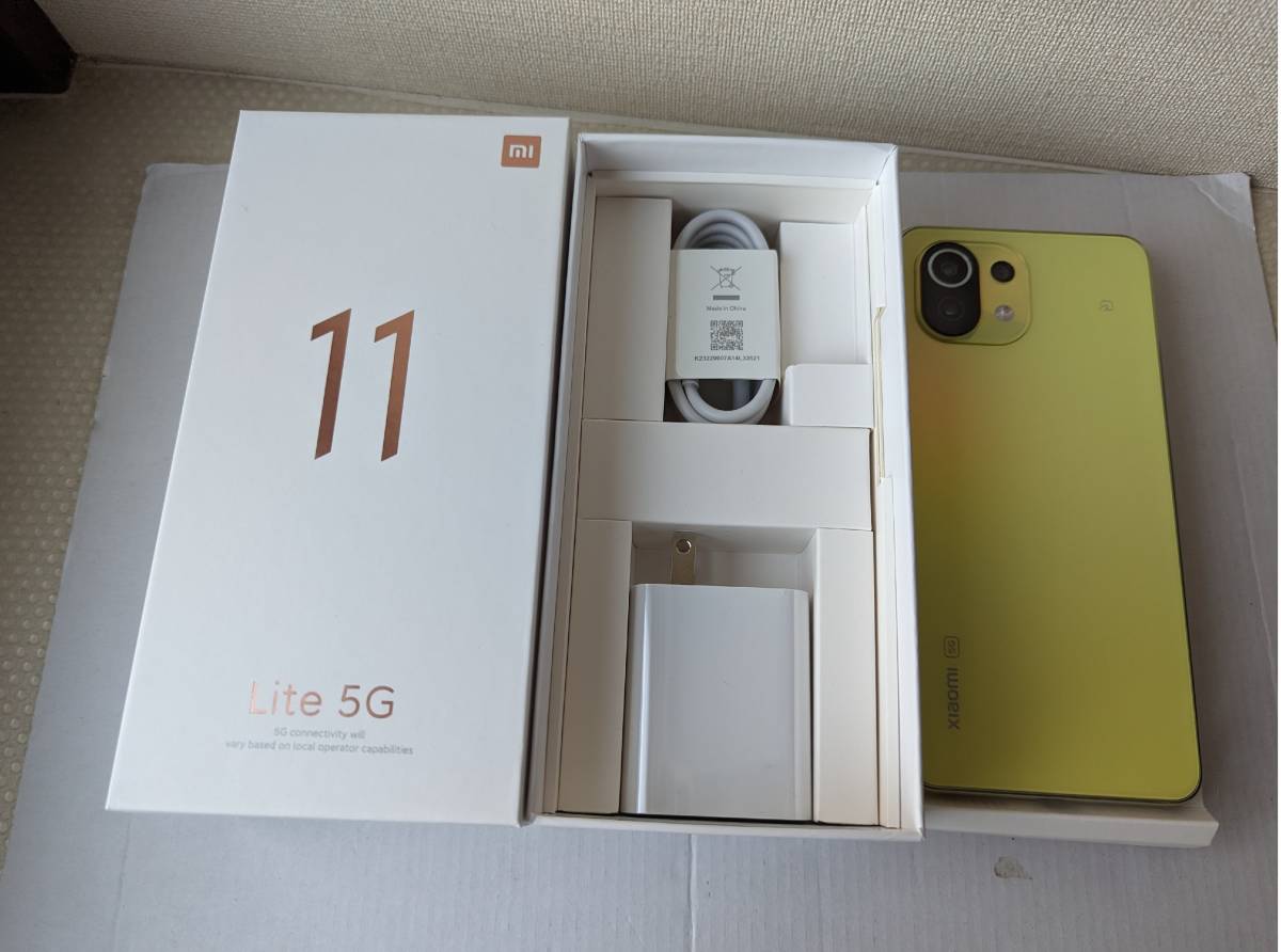 Xiaomi Mi 11 Lite 5G シトラスイエロー SIMフリー 中古品 0 Mi Xiaomi