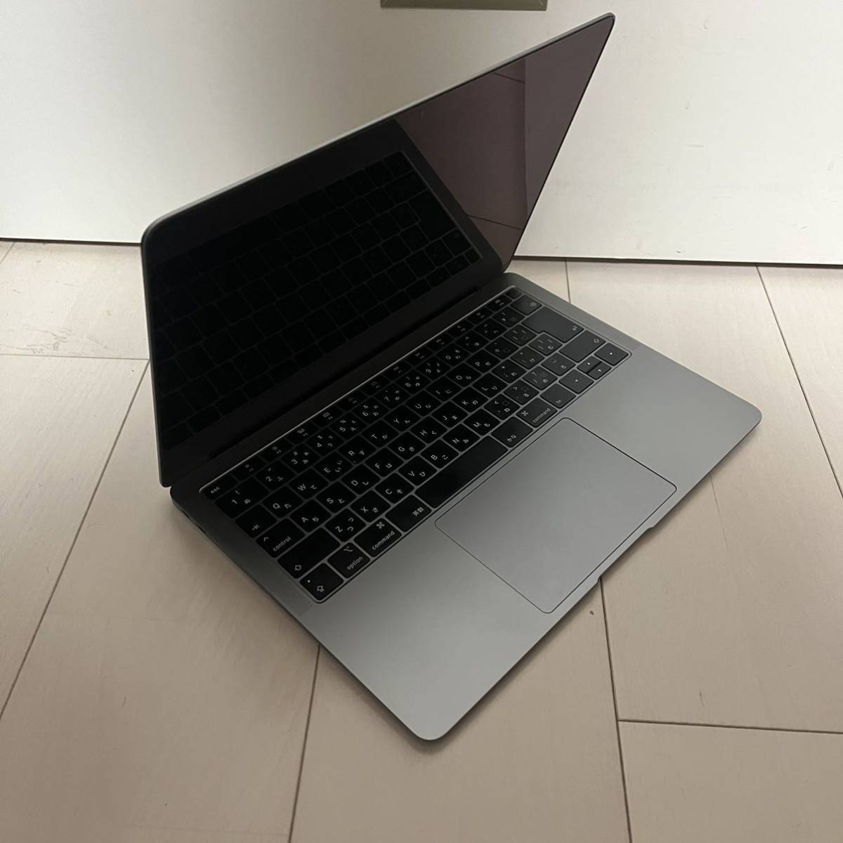 MacBook Air 2018 Core i5 1.6GHz/メモリ8GB/SSD128GB ジャンク扱い