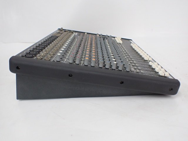 MACKIE CFX16 MKII 32-bitデジタルエフェクト16chアナログミキサー
