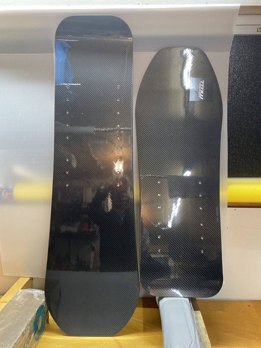 値下げ 美品 スノーモト エッジカーボン EDGE carbon ボード snowmoto 