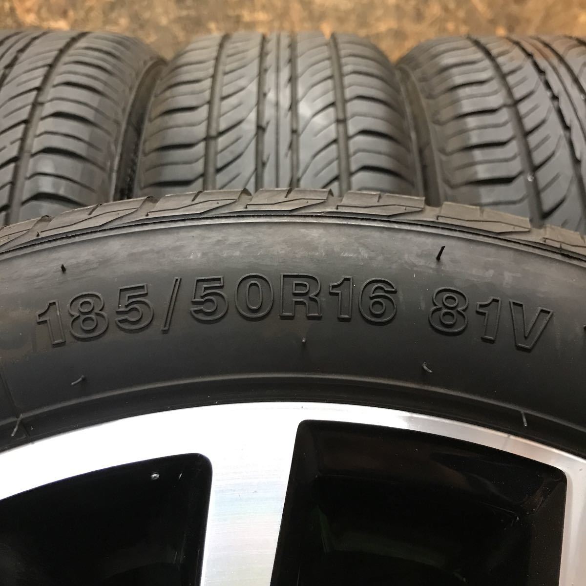 VW UP！ 純正ホイール 16×6J 100/4H 185/50R16 極上バリ山タイヤ付き J 