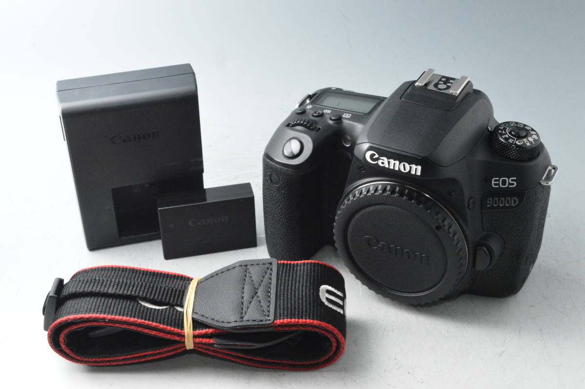 8830【美品】 Canon デジタル一眼レフカメラ EOS 9000D ボディ 2420万 
