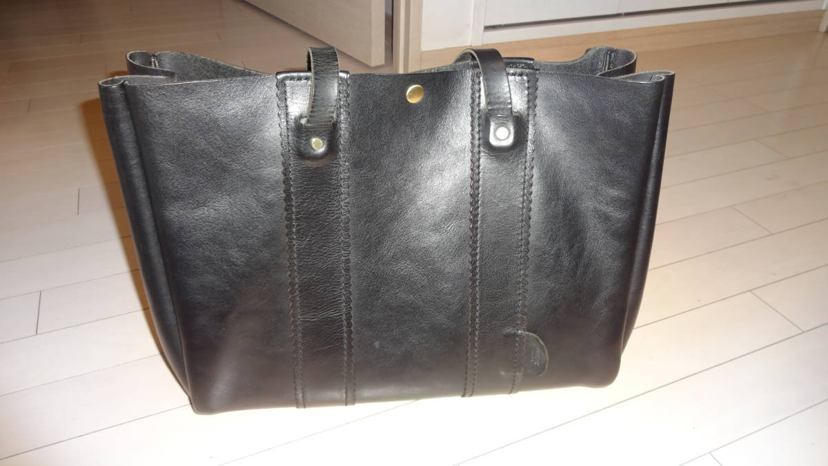 ヘルツ　HERZ　T-1-H-BK　レザー　トート　ブラック　USED