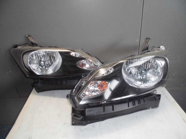フリード ヘッドライト 左右 KOITO 100-22838 キセノン HID フリード