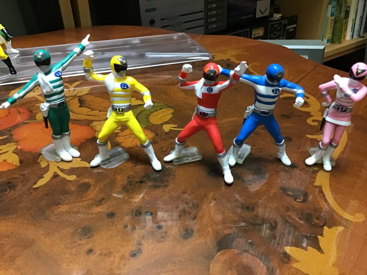 キャラエッグ　電子戦隊デンジマン　キャラエッグ戦隊ヒーローシリーズ 電子戦隊デンジマン5体 キャラエッグ 戦隊ヒーローシリーズ
