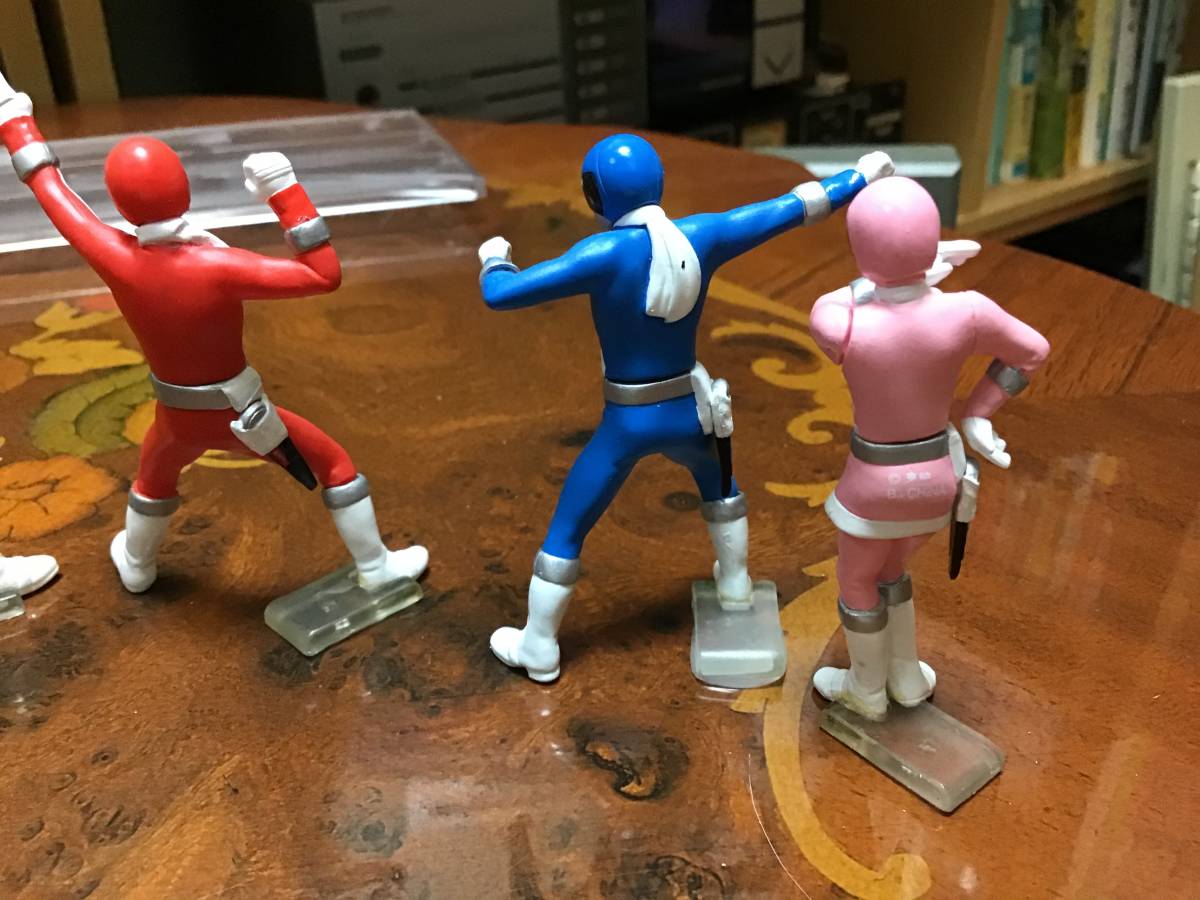 電子戦隊デンジマン5体 キャラエッグ 戦隊ヒーローシリーズ