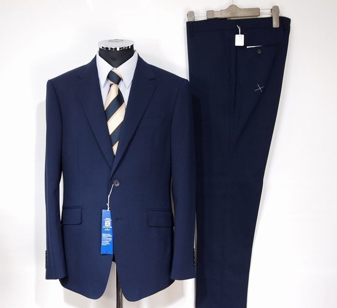 【オールシーズン】《 価値ある商品》★ お手入れ簡単★ウオッシャブル★ノータックスーツ★3953　AB5★ネイビー　織ストライプ