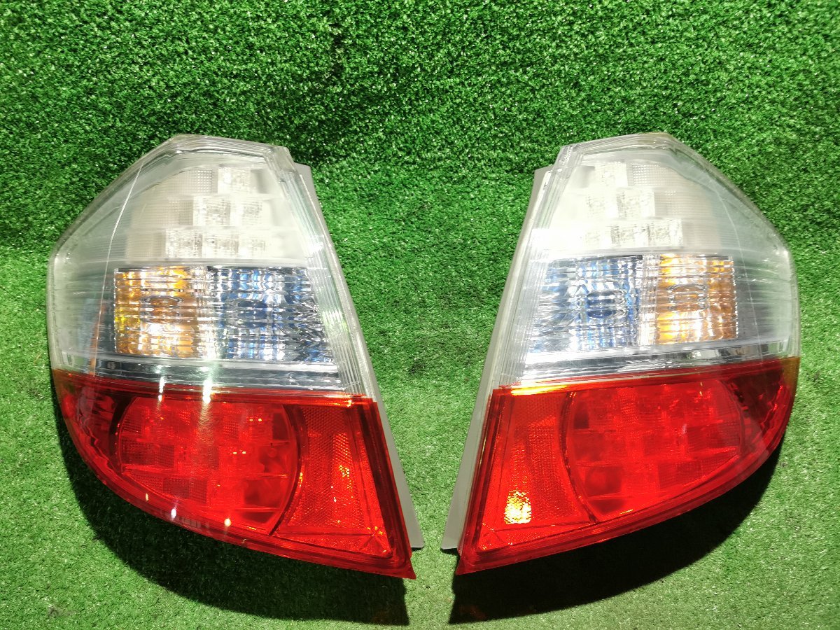 ヴェゼル DAA-RU3 左ヘッドランプASSY 33150-T7A-J51 335771