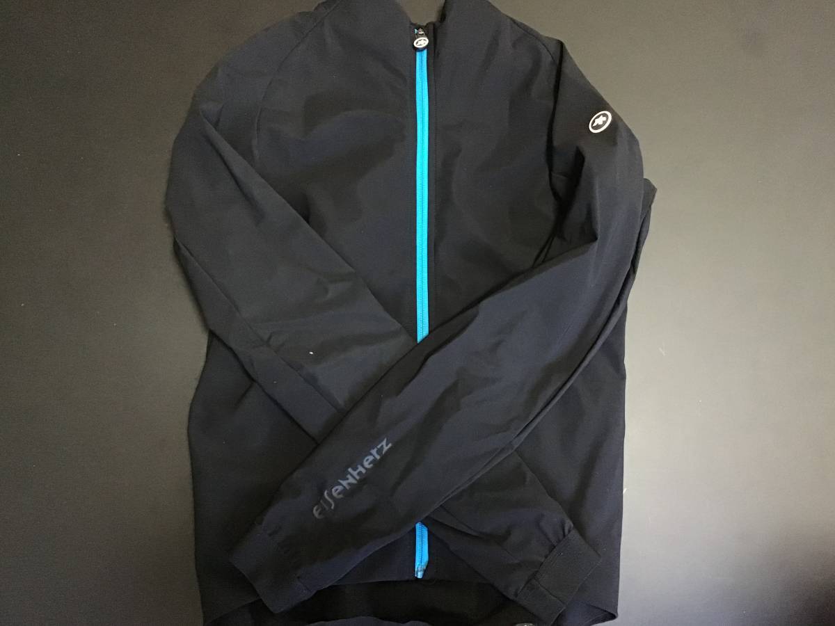 GT LS S11 ロングスリーブジャージMILLE JerseyS11 EVO｜ASSOS（アソス Jersey EVO JERSEY アソスMILLE &frasl; ASSOS サマーロングスリーブジャージMILLE black（標準グレード MILLE ASSOS（アソス）｜TOKYOlife