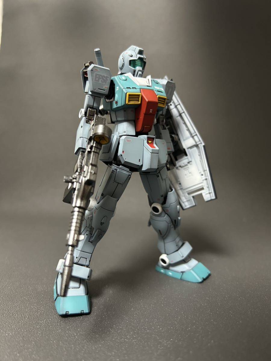 HG RGM-79 GM（ジム）スレッガー搭乗機 ガンプラ HG 1/144 RGM-79 GM スレッガー搭乗機 塗装完成品 RGM-79 1⁄