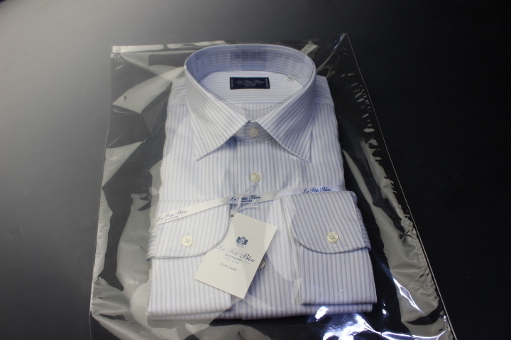 送料185円【新品】HITOYOSHI(人吉) 　綿100%/形態安定/光沢ブルーストライプ/ワイドカラーワイシャツ　L(41-82)　/LFT-W-013(4C012