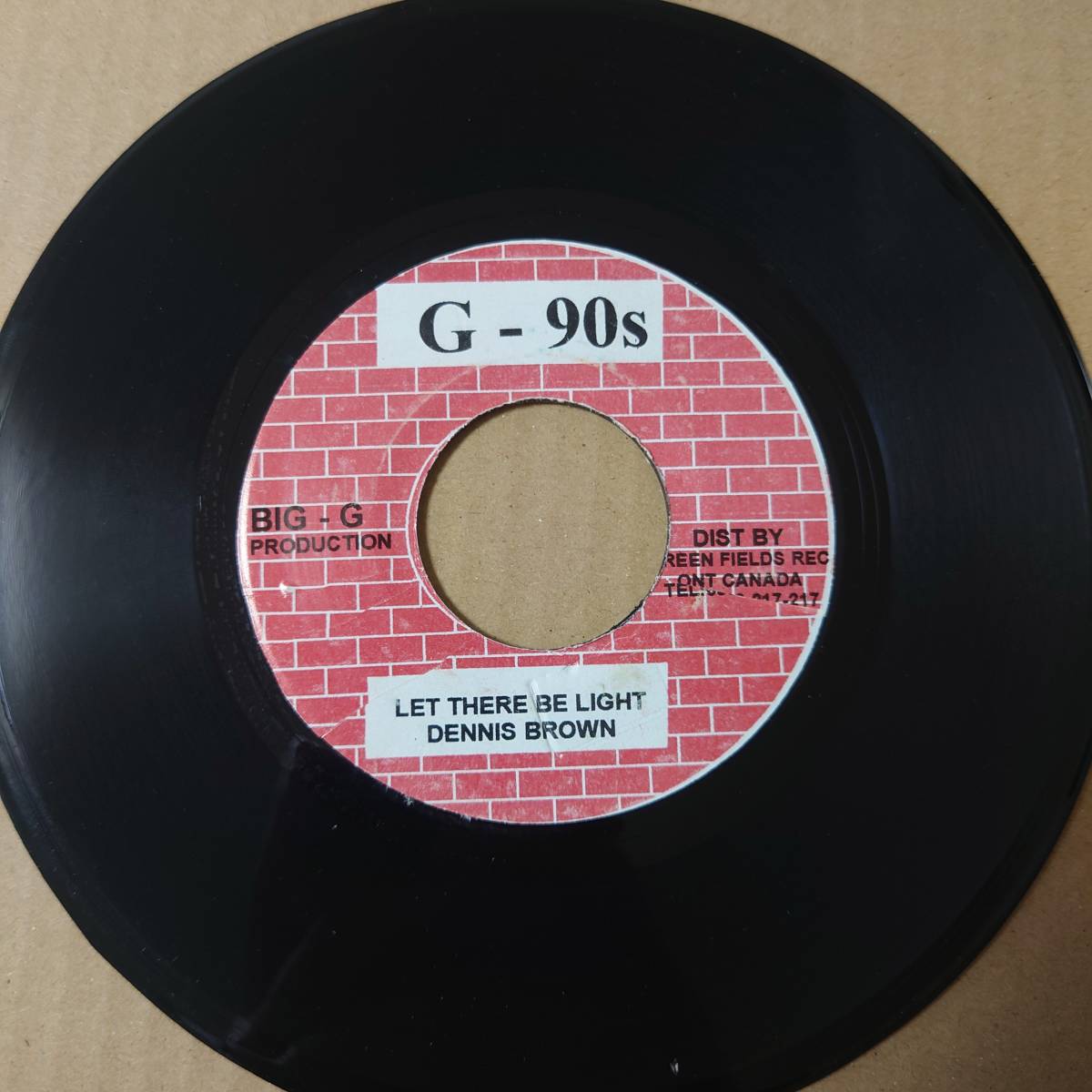 Dennis - ⁄ Let Brown Be There Light – * 私的一曲Dennis Bee's Knees