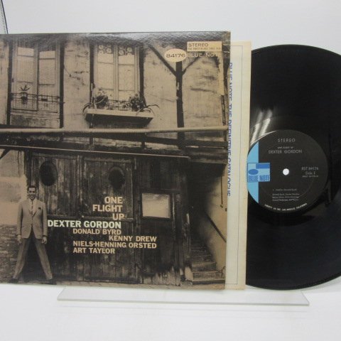  US盤 Dexter Gordon デクスター ゴードン One Flight Up LP 12インチ /Blue Note BST-84176 /ジャズ(ジャズ一般)｜売買されたオークション情報、yahooの商品情報をアーカイブ公開 - オークファン ジャズ一般