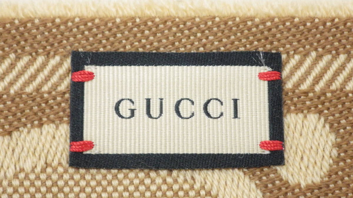 GUCCIマフラー GGジャガード ベージュ 【公式通販】