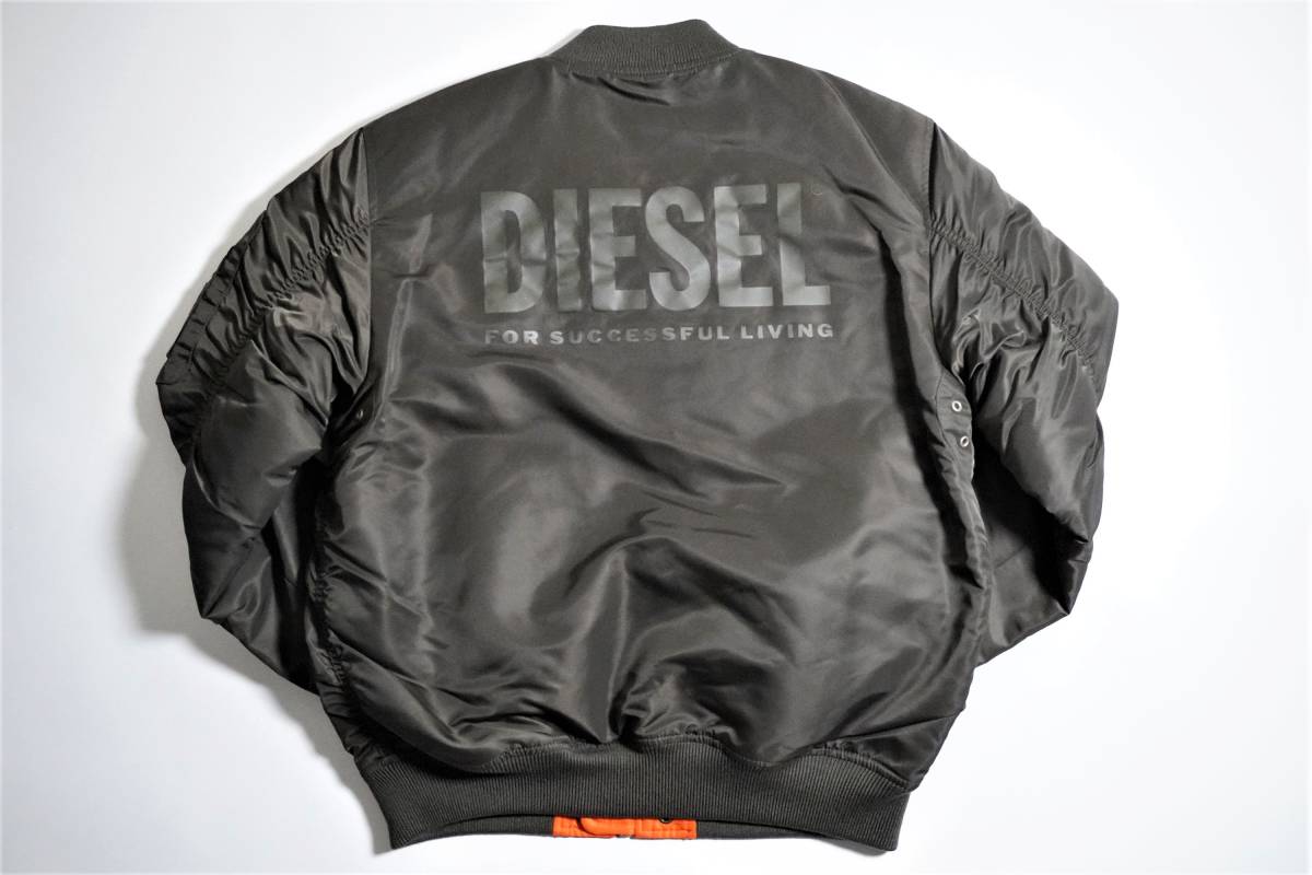 【新品/正規品】4.6万 サイズM DIESEL ディーゼル J-ROSS-REV ナイロン リバーシブル ボンバージャケット ミリタリー MA-1ブルゾン DIESEL ディーゼル ミリタリージャケット 0HCAS Uomo 中古・古着通販DIESEL