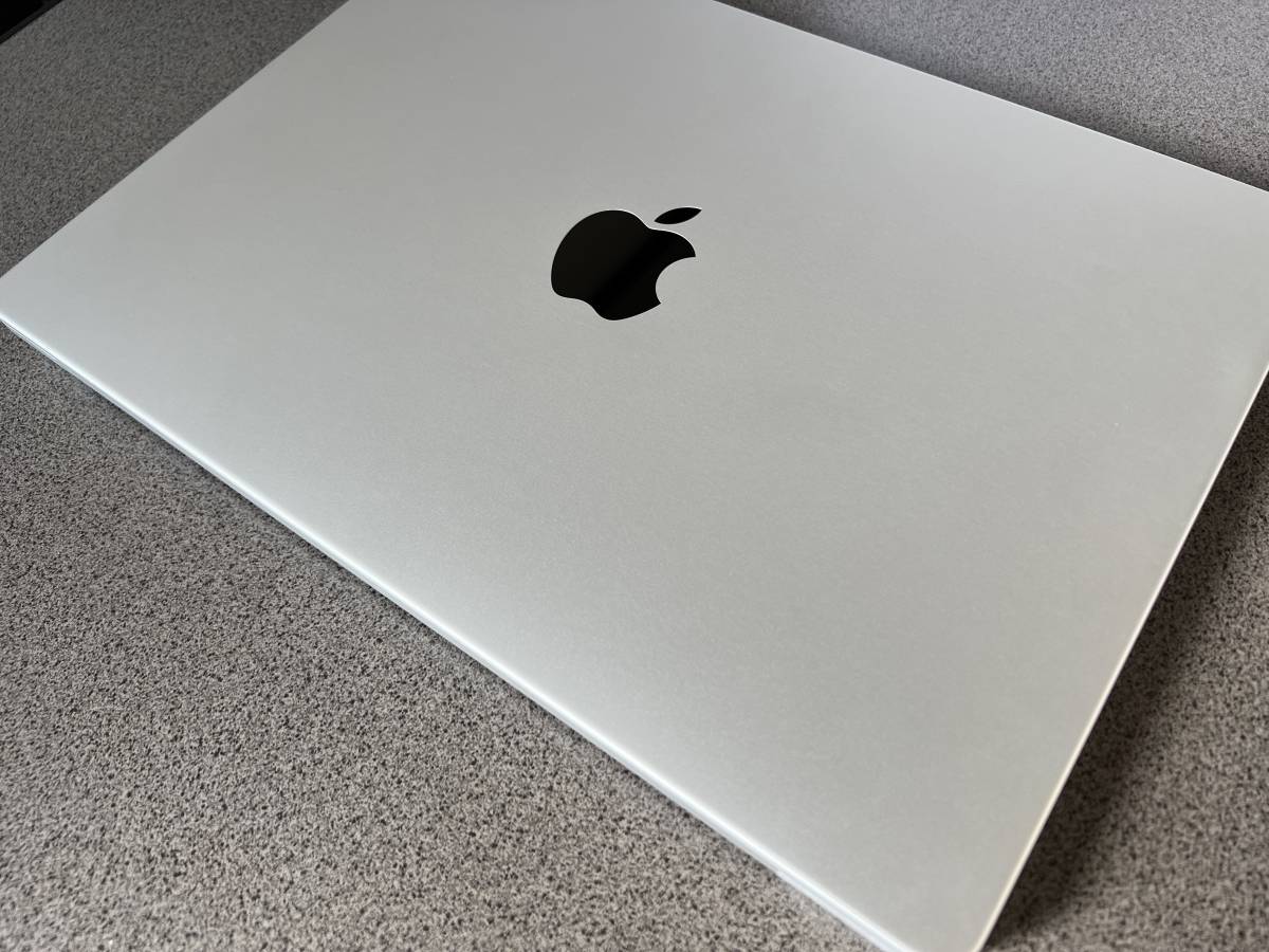 Pro MacBook Apple M1 0 14-inch (2021) with chip com: review: 14 