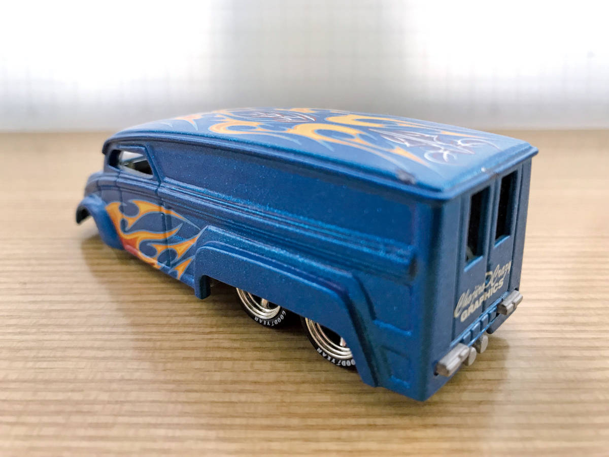 Hot Wheels 2012 hells dept H.D.COMIC DAIRY DELIVERY 