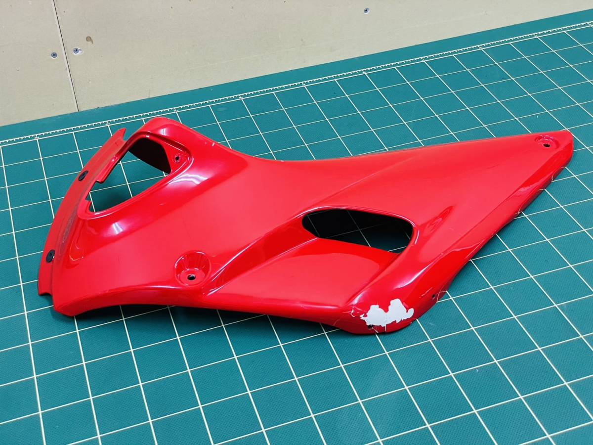DUCATI 900ss アッパーカウル 社外品 DUCATI 900ss アッパーカウル