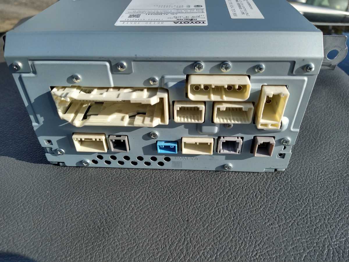 トヨタ クラウン AWS210 ナビユニット86130-30514 ジャンク クラウン
