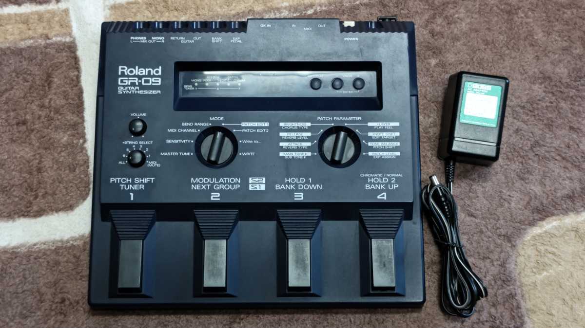 Roland GR-09 ローランド ギターシンセサイザー