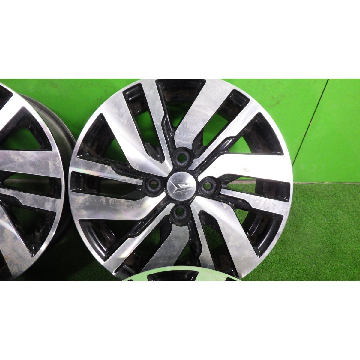 DAIHATSU/ダイハツ トール純正アルミホイール 14x5J 4穴 100 +35 4本 