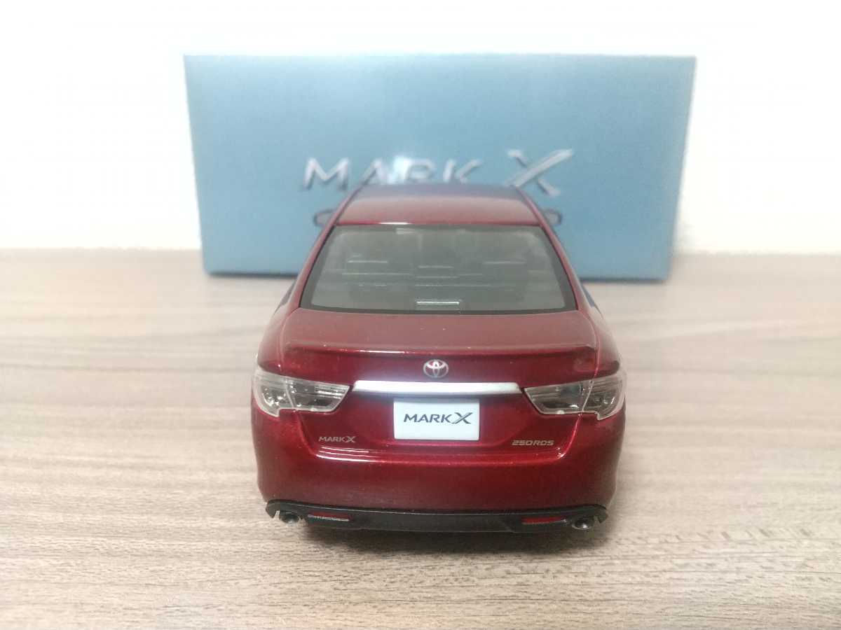 1/30 トヨタ マークX 最終型 カラーサンプルミニカー ダークレッド