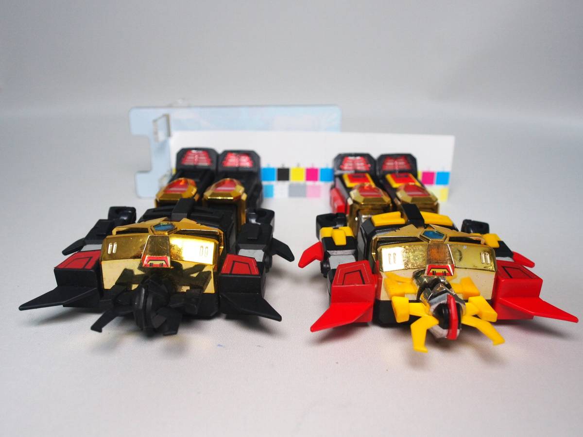 タカトクトイス 合金 逆転王 DX ブラックタイプ ＆ 通常版 逆転 