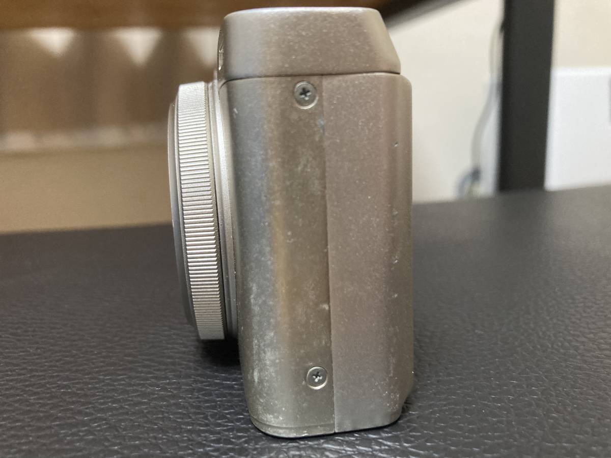 FUJIFILM XF10 コンパクトデジカメ　_4